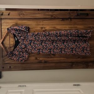 Missguided midi dress 💙